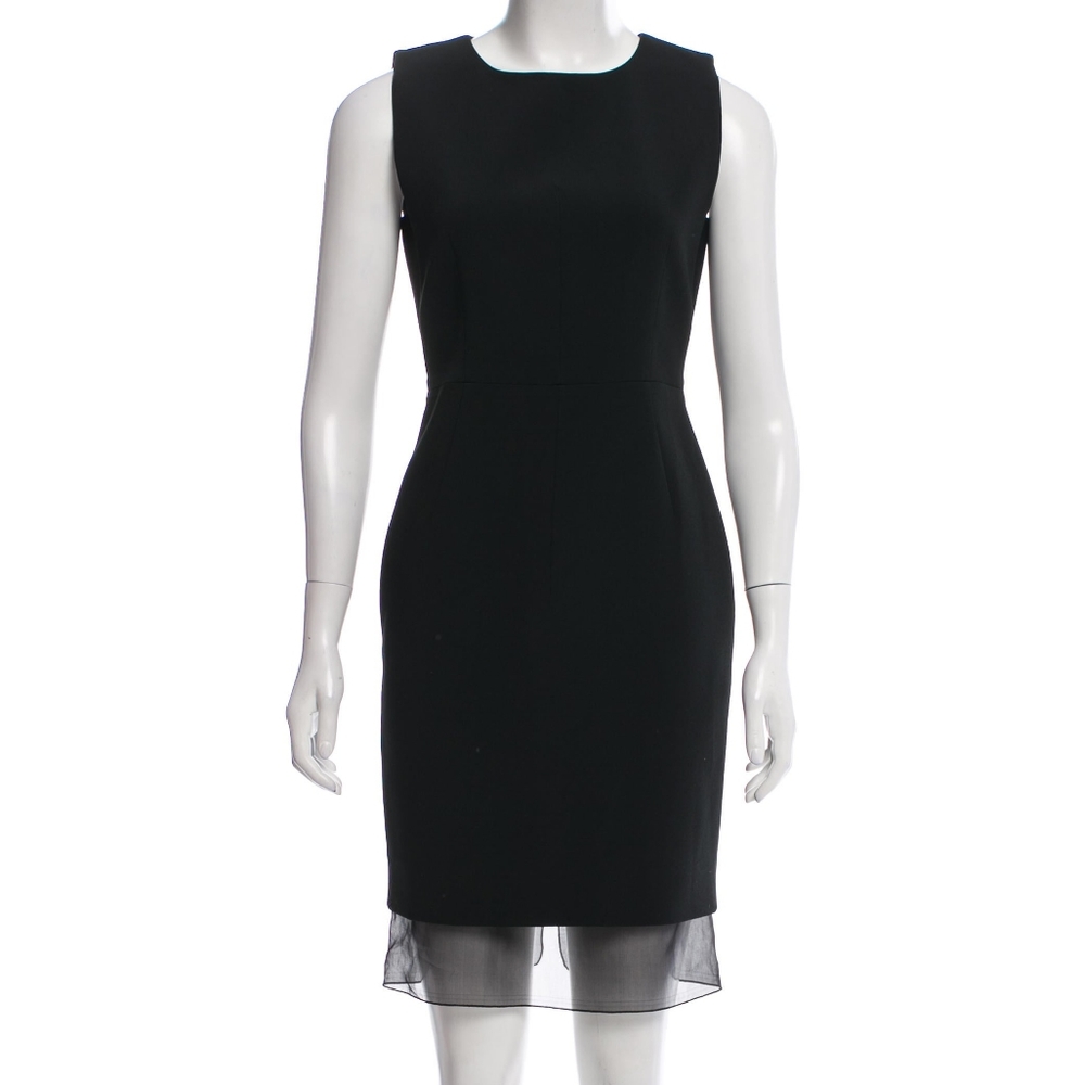 Sleeveless knee-length Little Black Dress Silk Hem
